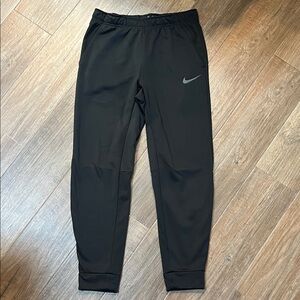 Men’s Nike Therma-Fit training pants